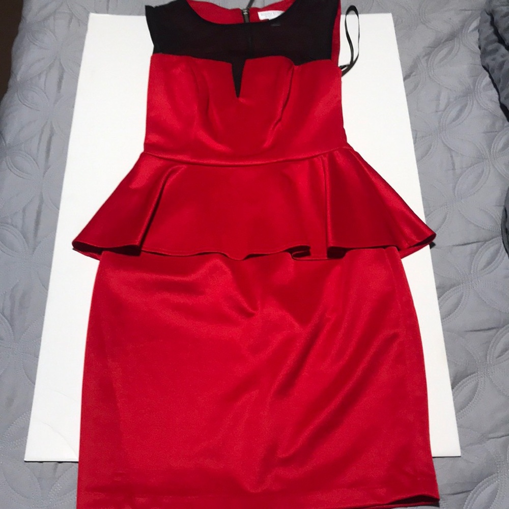 Peplum bodycon dress